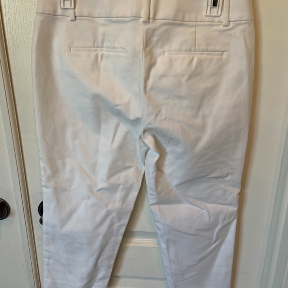 Loft white capris - Picture 4 of 4